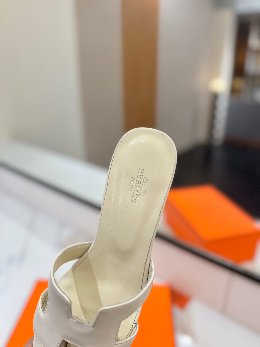 Hermès