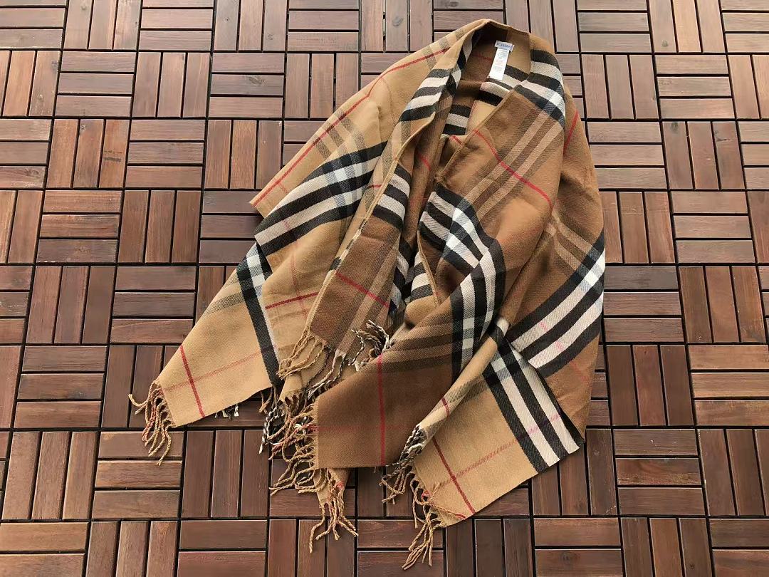 B🔥RB🔥RRY SCARF