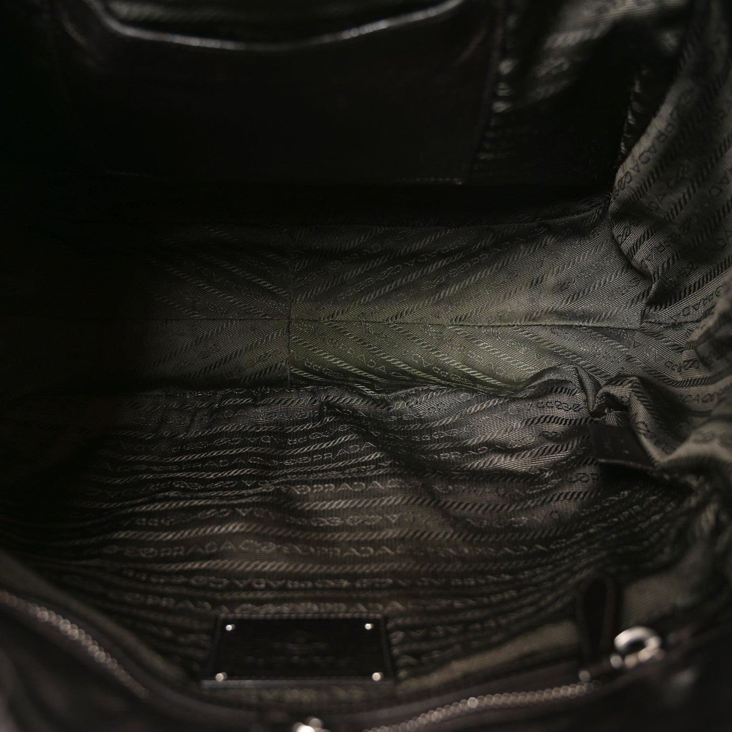 Nappa Pleated Hobo Grafite Mordore