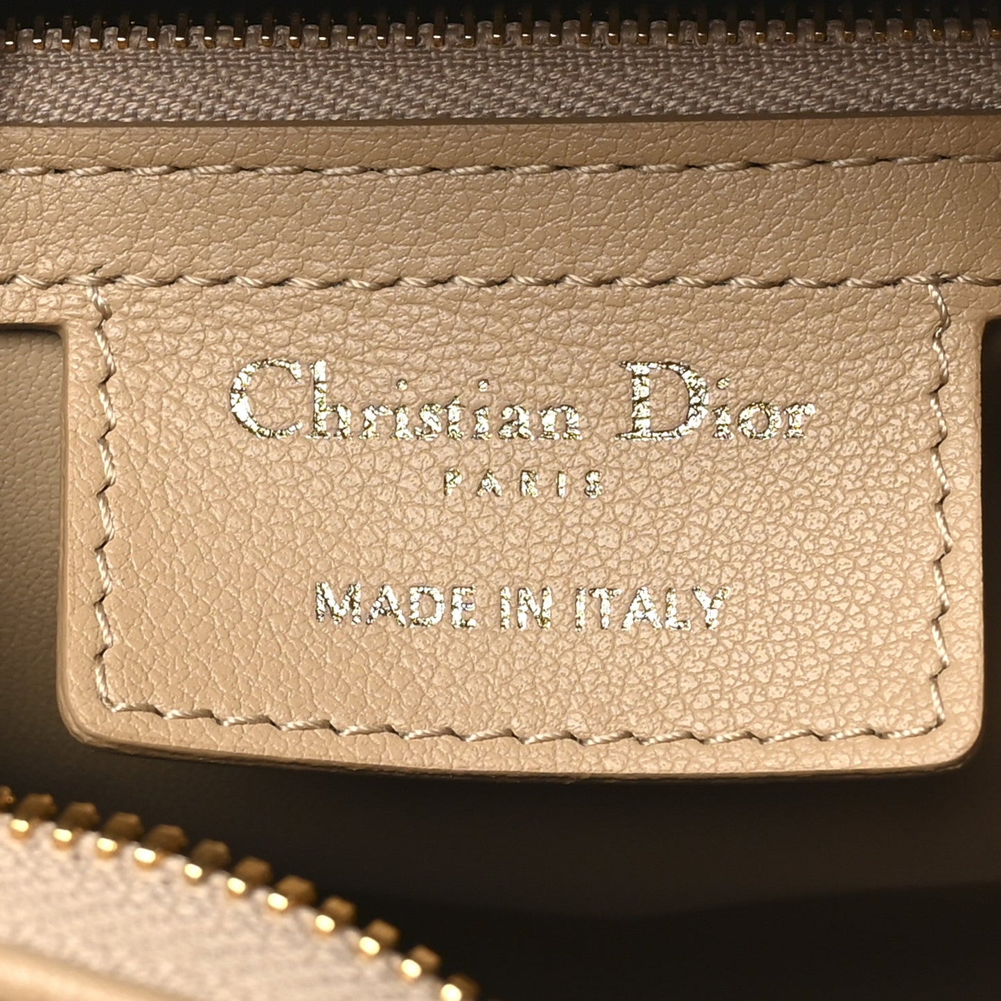 DIOR
