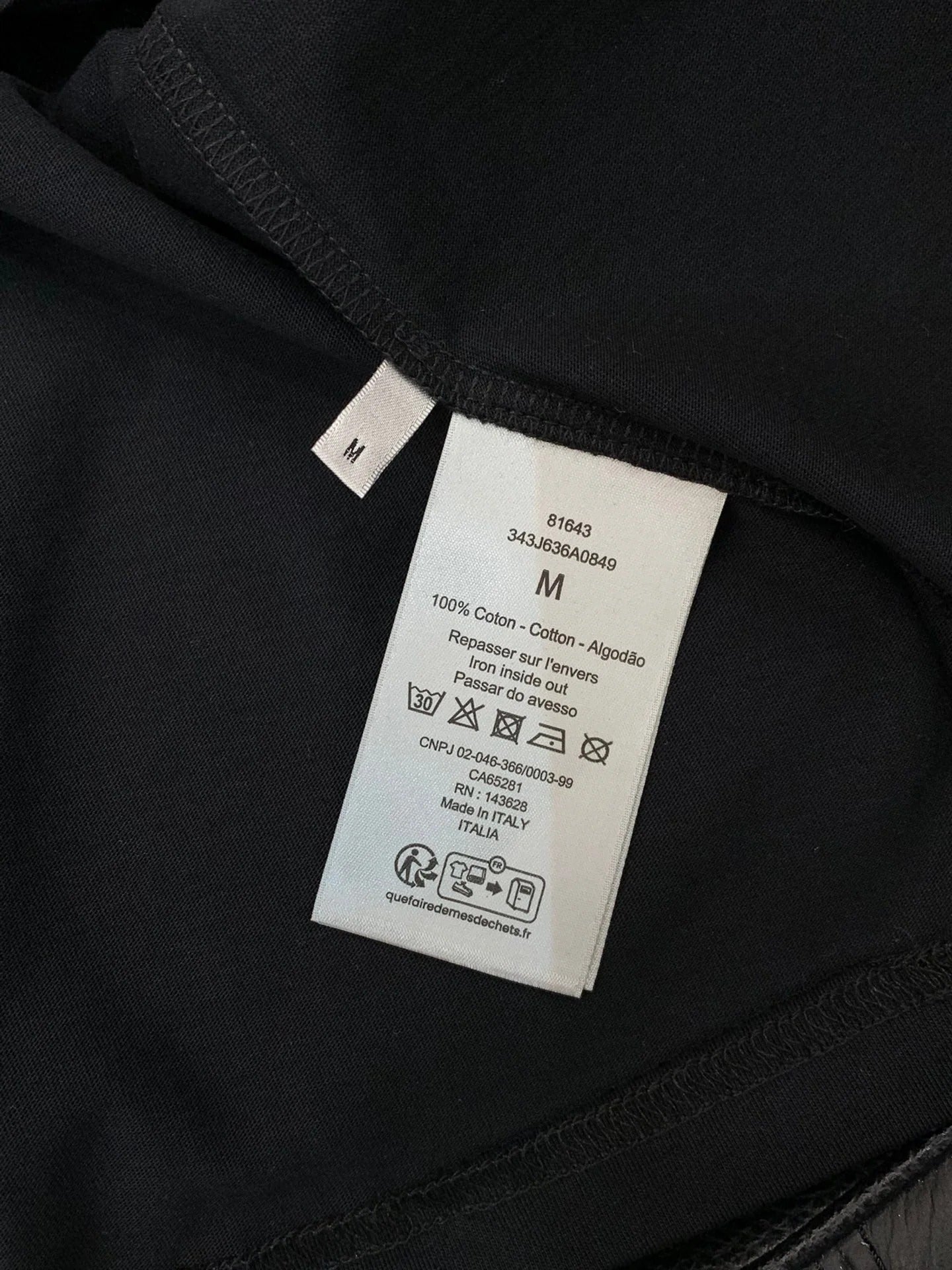DIOR