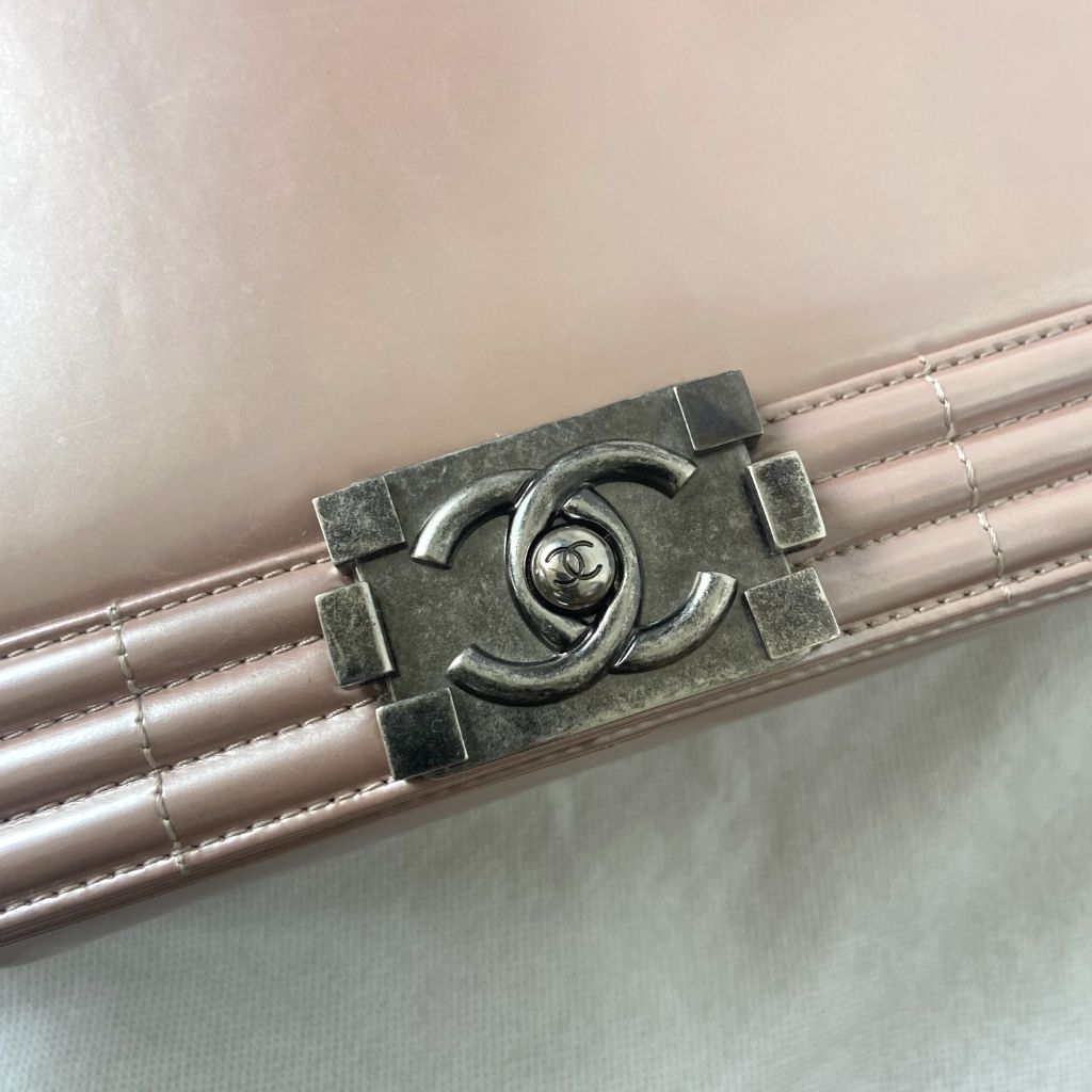 CHANEL