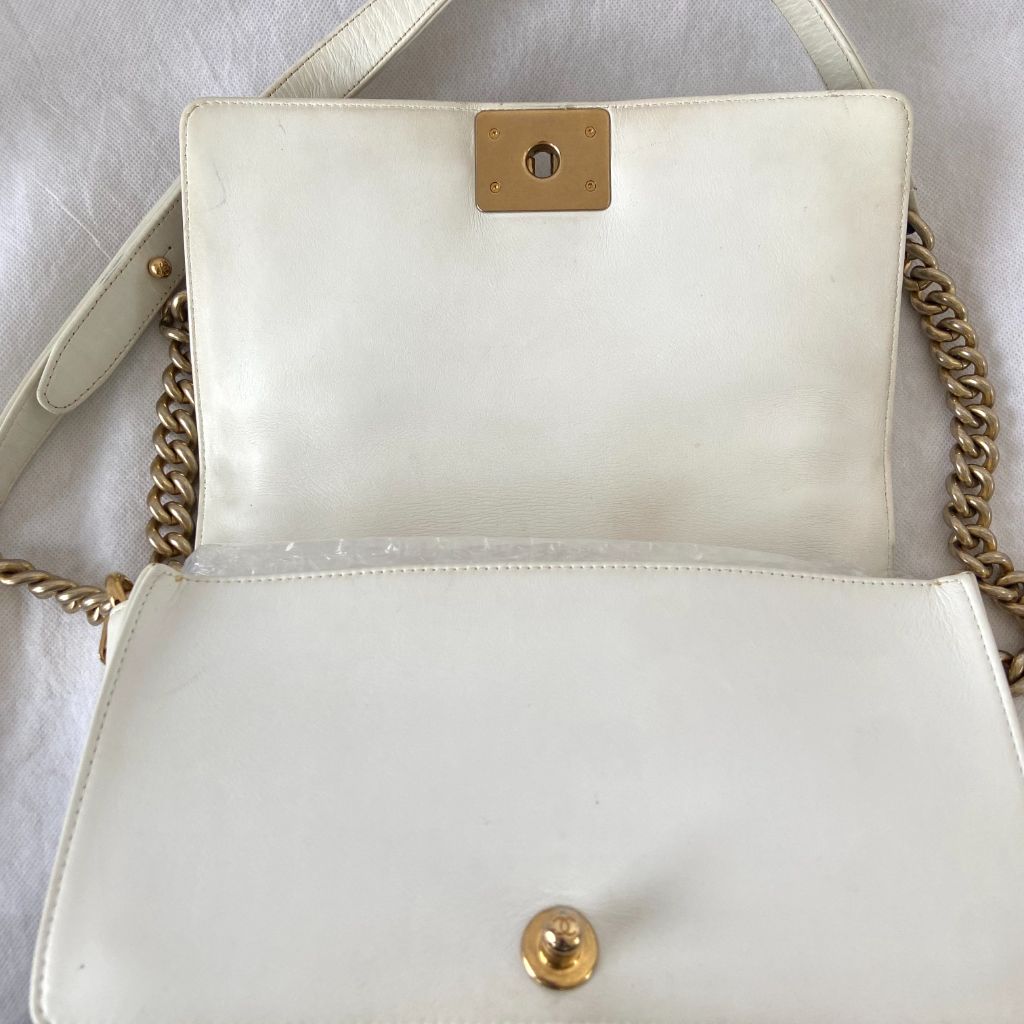 CHANEL