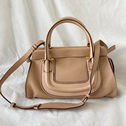 Chloé