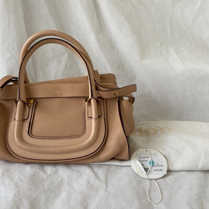 Chloé