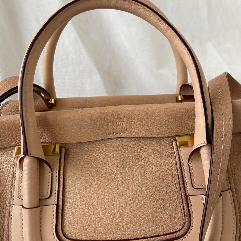 Chloé