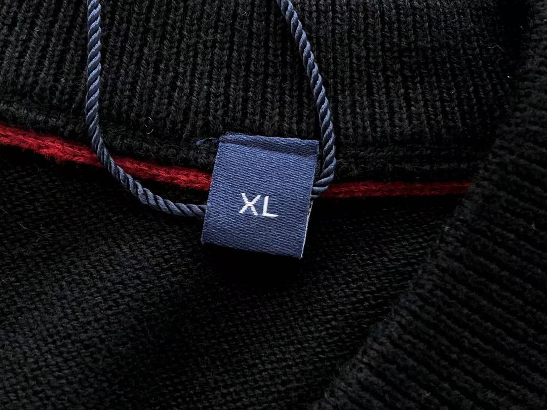 GANT SWEATER