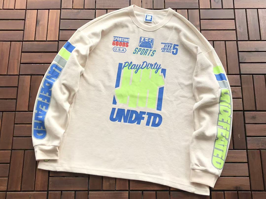 UNDEFEATED LONG-SLEEVE