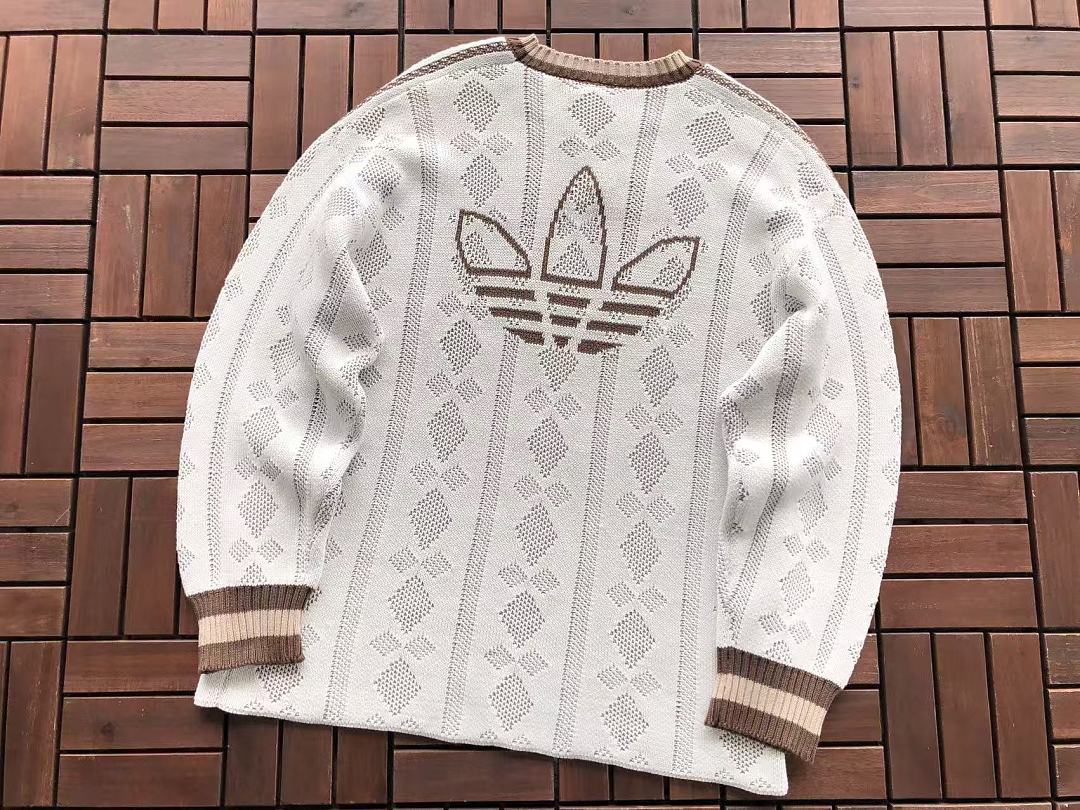 🔥DI🔥AS SWEATER