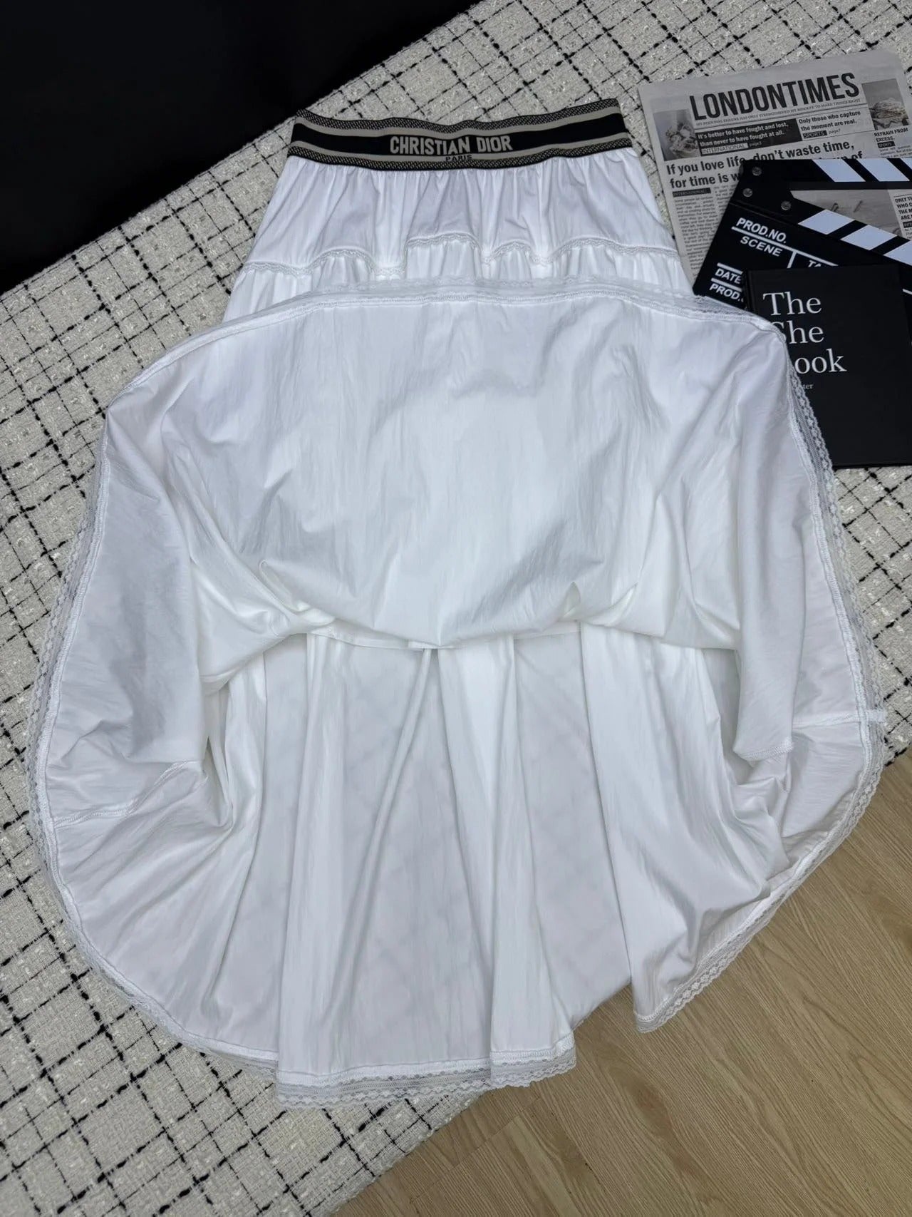 DIOR