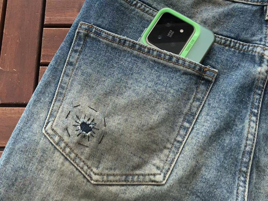 E.R.D JEANS