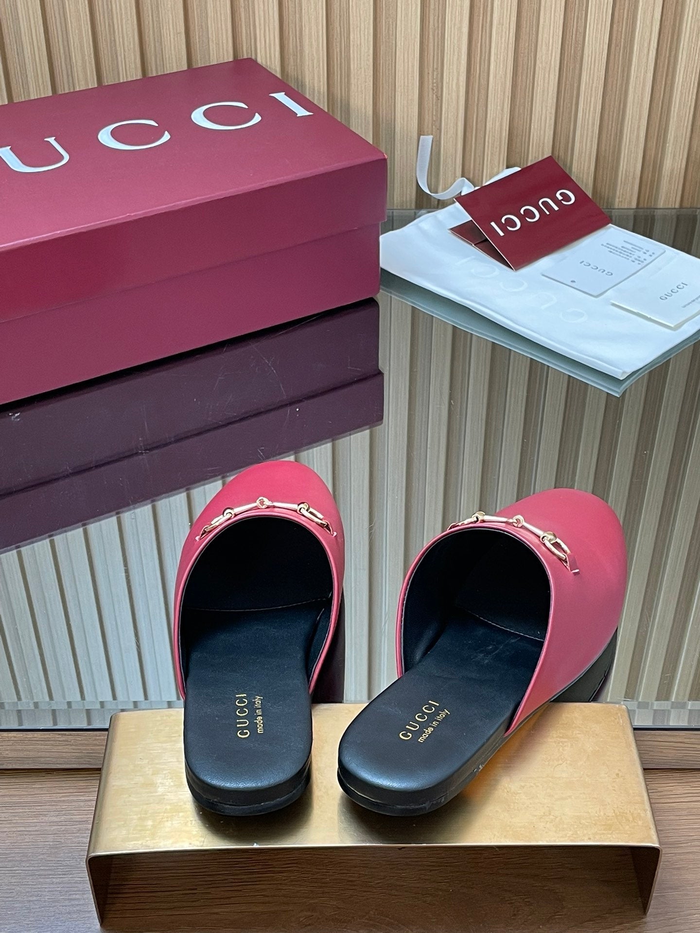 Gucci
