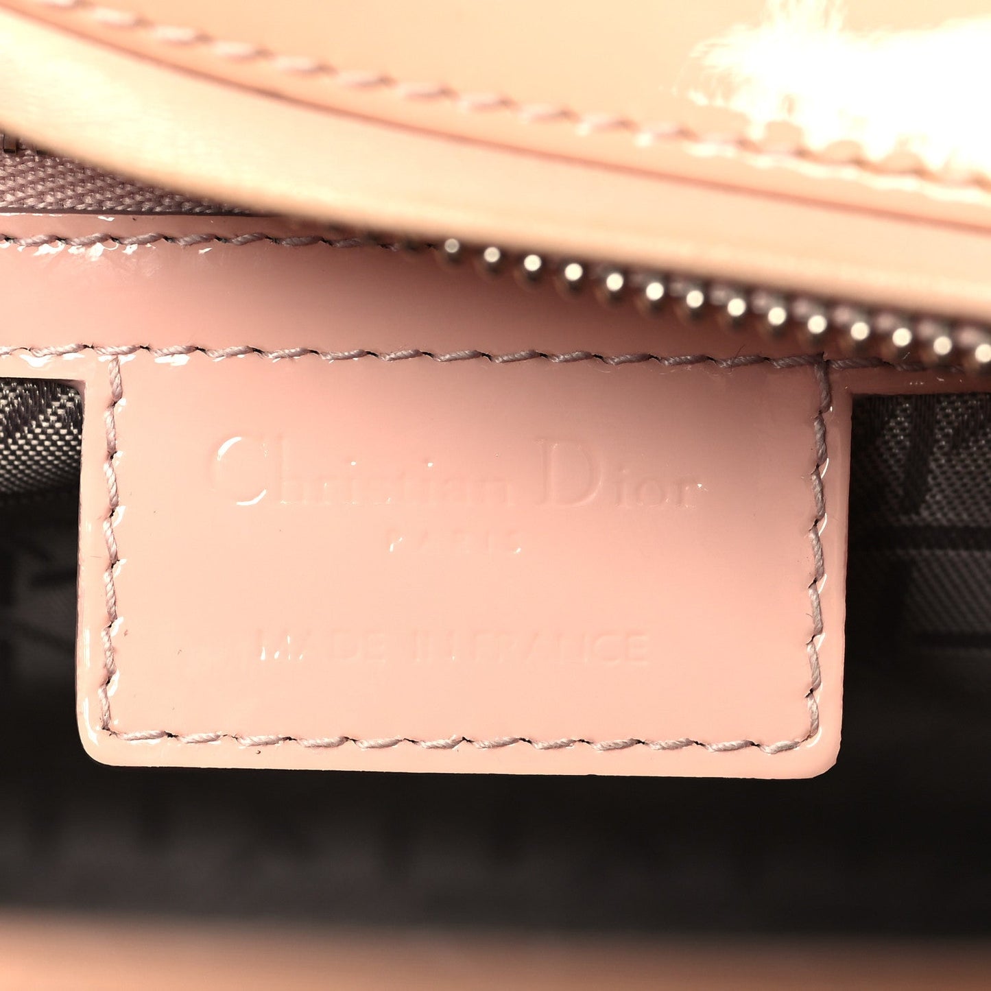 DIOR