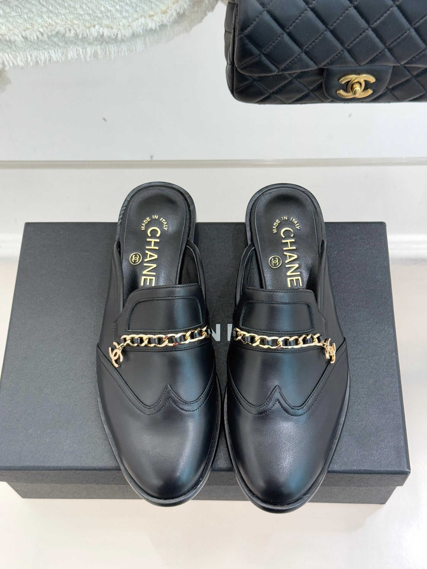 CHANEL