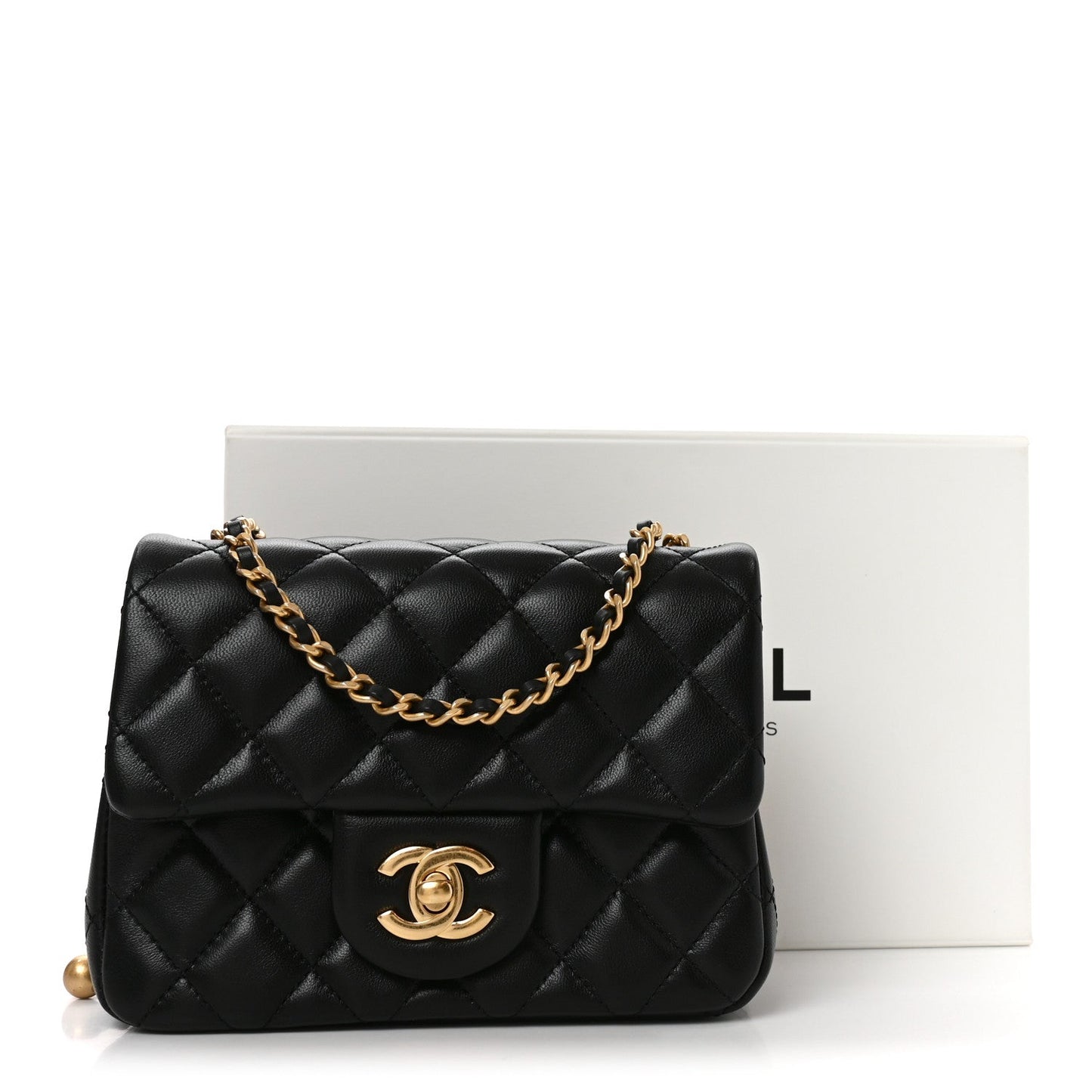 Lambskin Quilted Mini Pearl Crush Flap Black