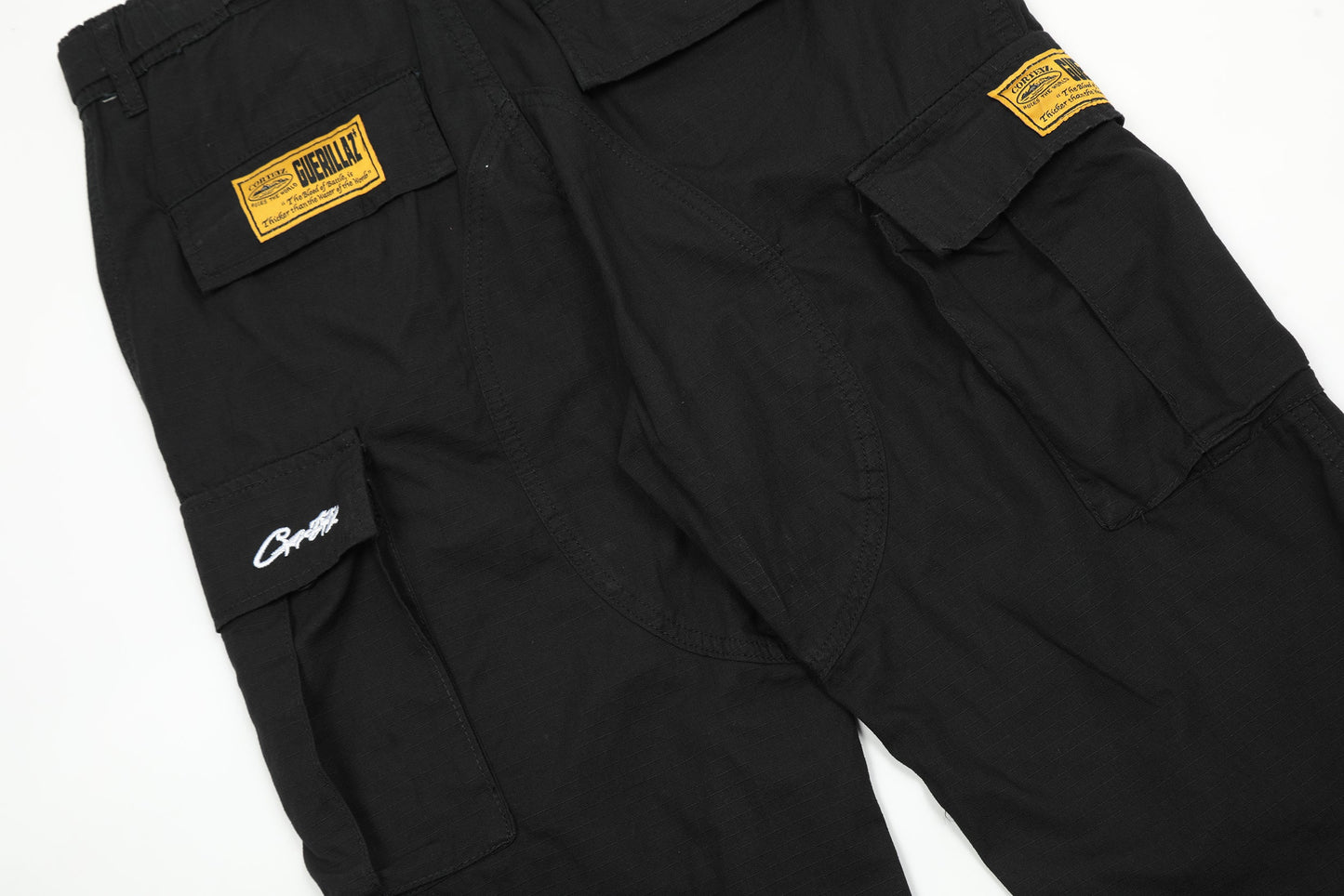 Pantalones CORTEZ