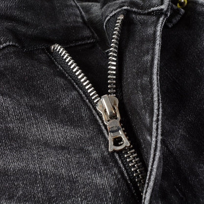 Jeans neri verniciati a spruzzo Amr