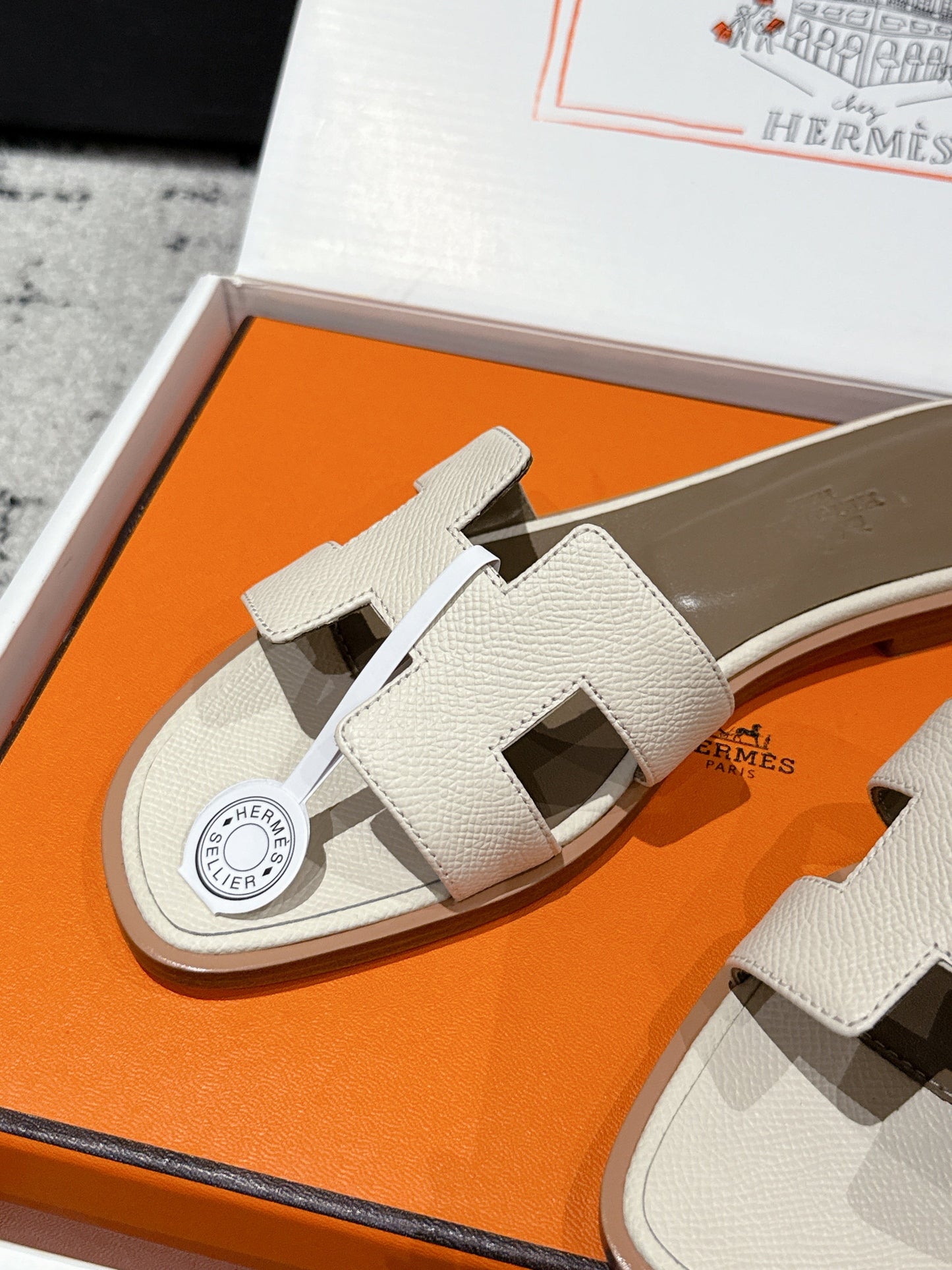 Hermès