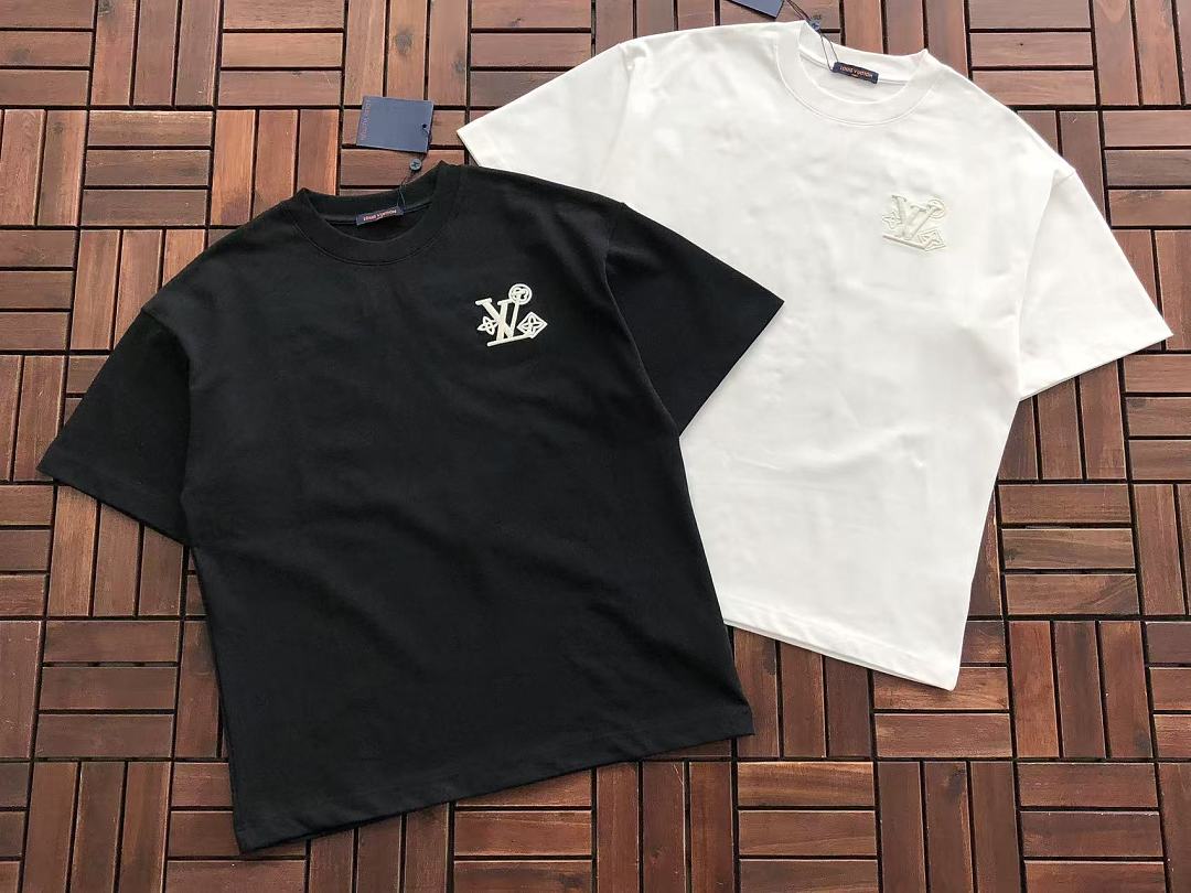 L🔥T-SHIRT