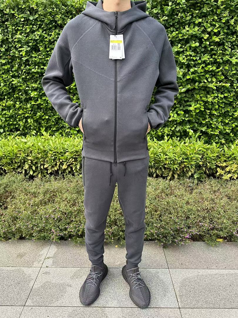 TF 2023 FB7921-060 zip-up coat pants