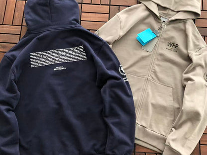 B🔥L🔥🔥🔥IA🔥A HOODIE