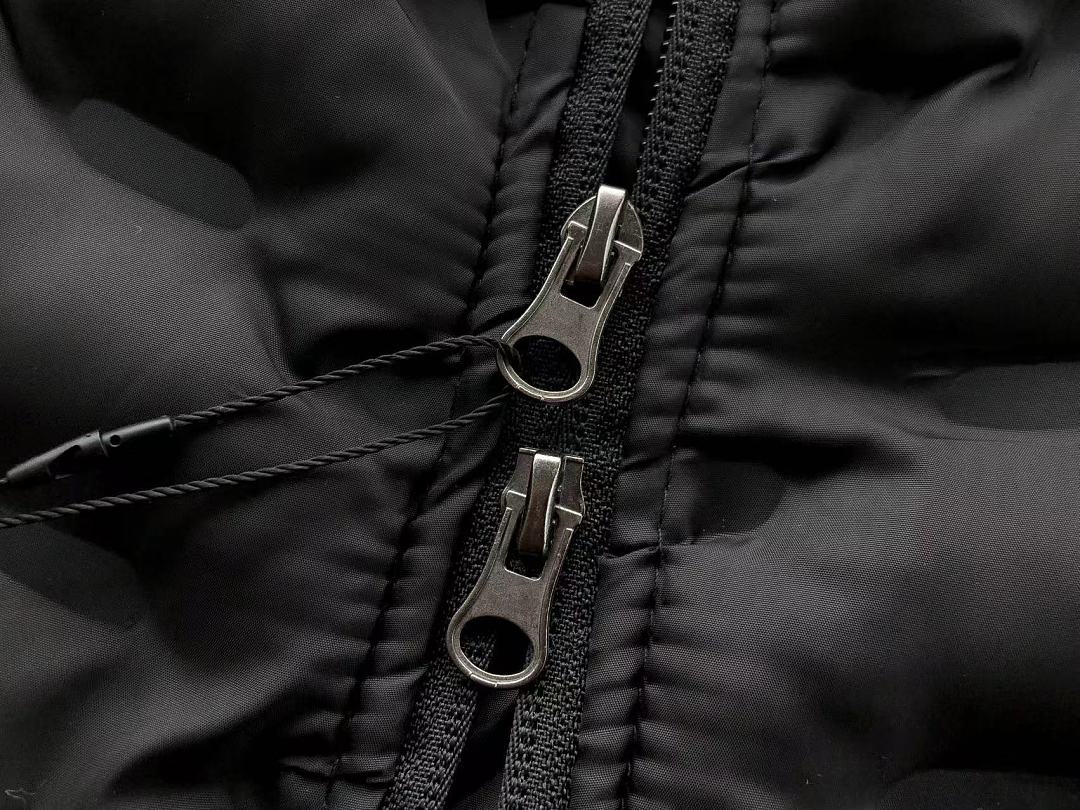 N🔥K🔥DOWN VEST
