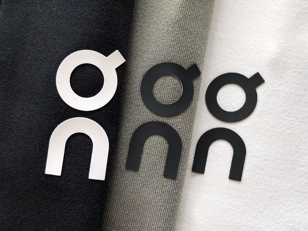 ON RU🔥🔥I🔥G LONG-SLEEVE