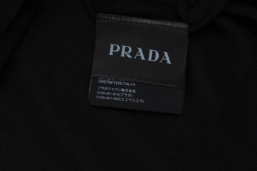 CAMISETA PRADA - 369