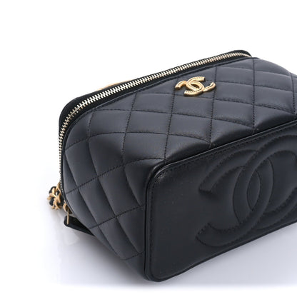 Lambskin Quilted Metal Twist Small Top Handle Vanity Case With Chain  Black