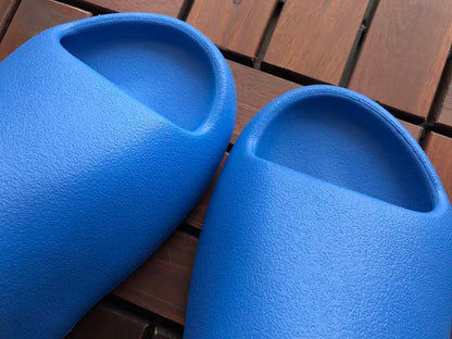 Y🔥🔥ZY & 🔥DI🔥AS SLIPPERS