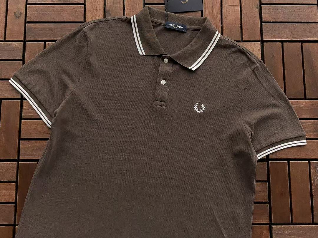 FRED PERRY T-SHIRT