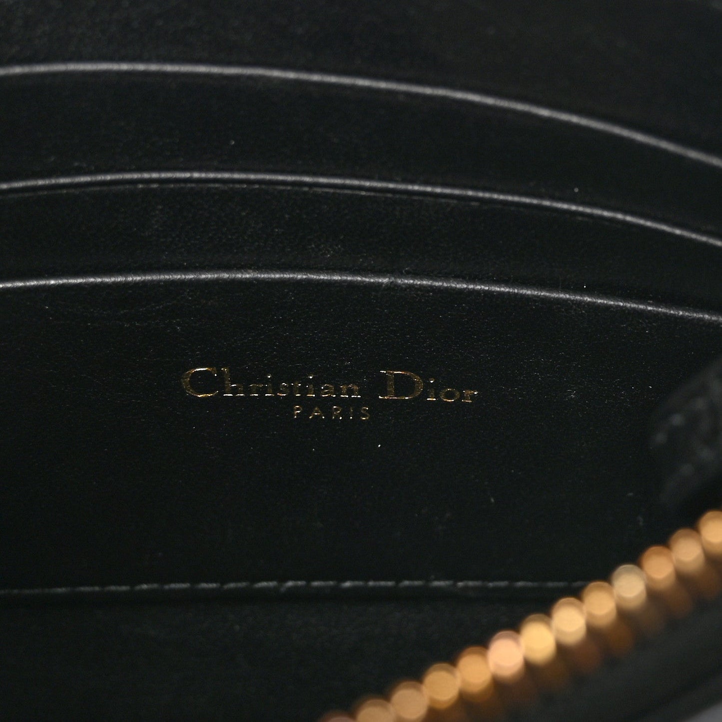 DIOR