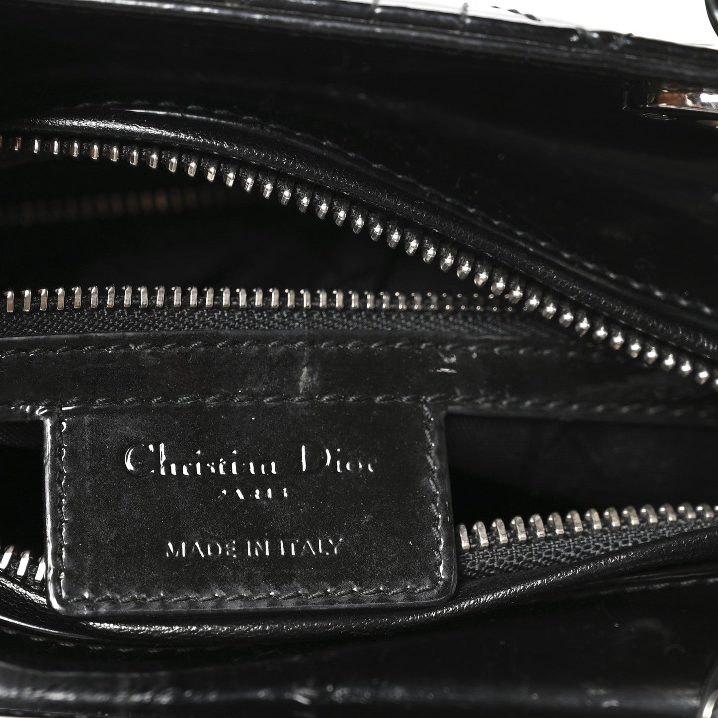 DIOR