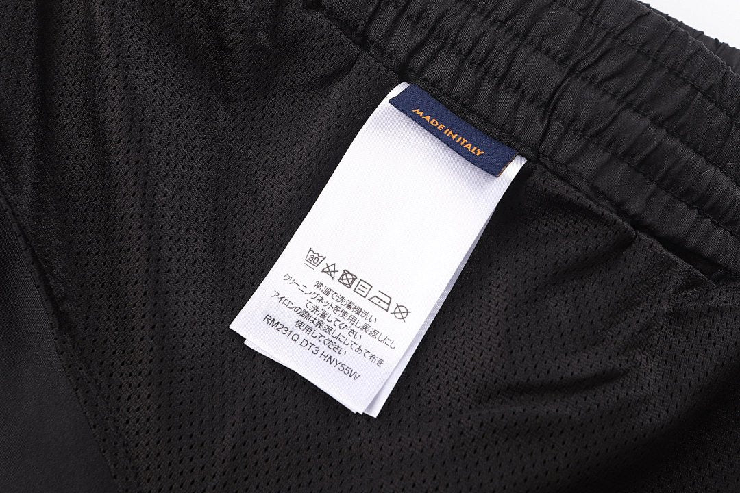 PANTALONES CORTOS LV
