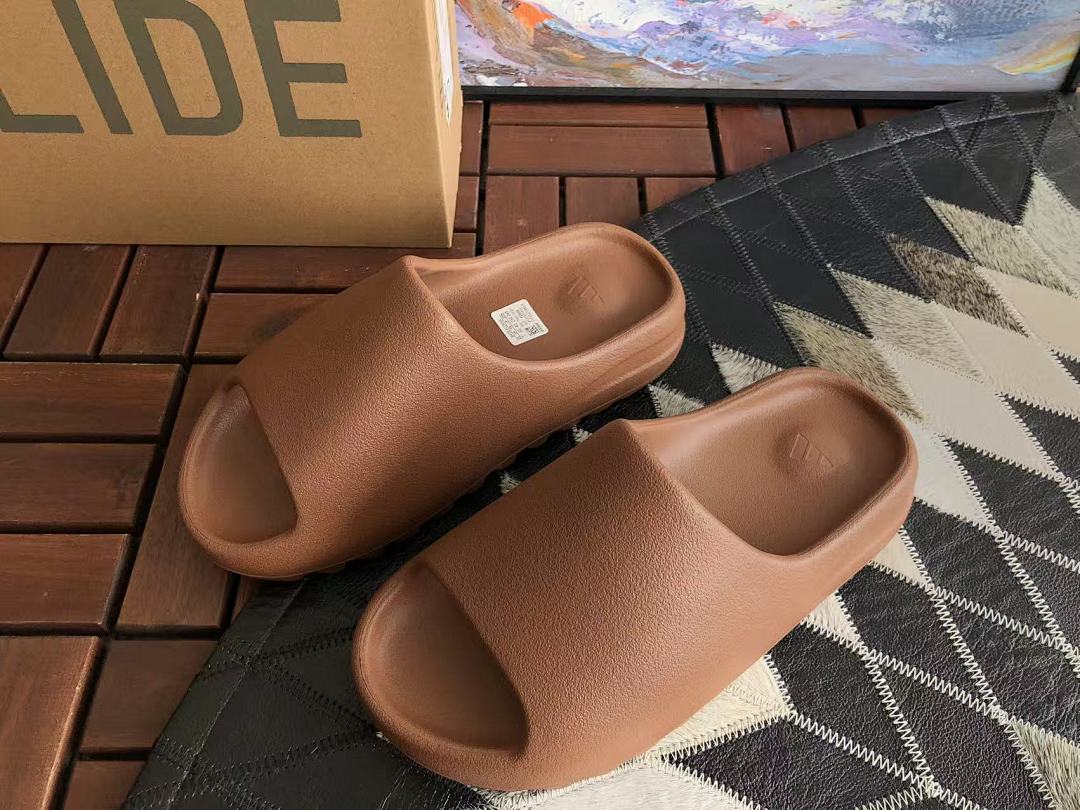Y🔥🔥ZY & 🔥DI🔥AS SLIPPERS