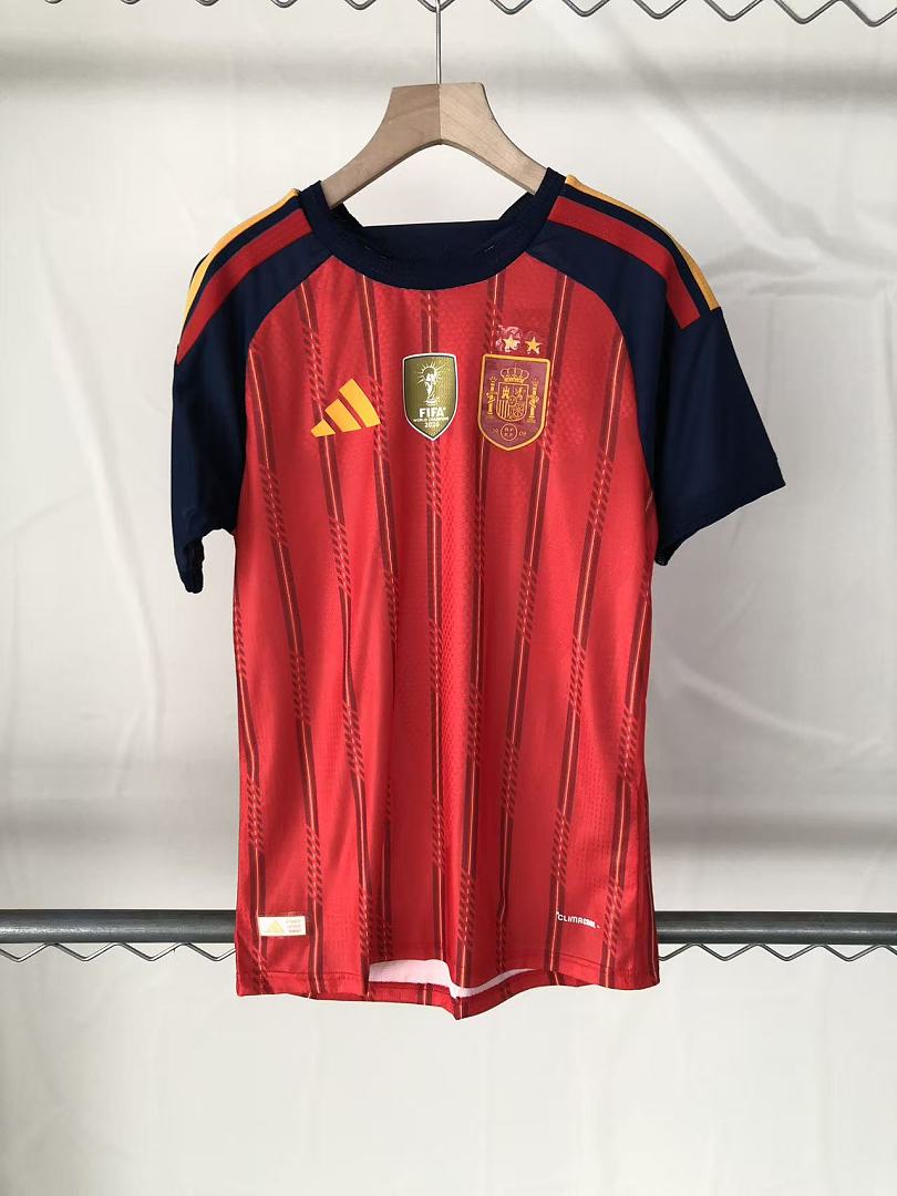 FOOTBALL T-SHIRT