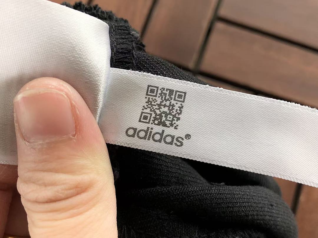 Chaqueta ADIDA$