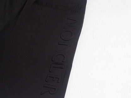 PANTALON CORTO MONCL£R