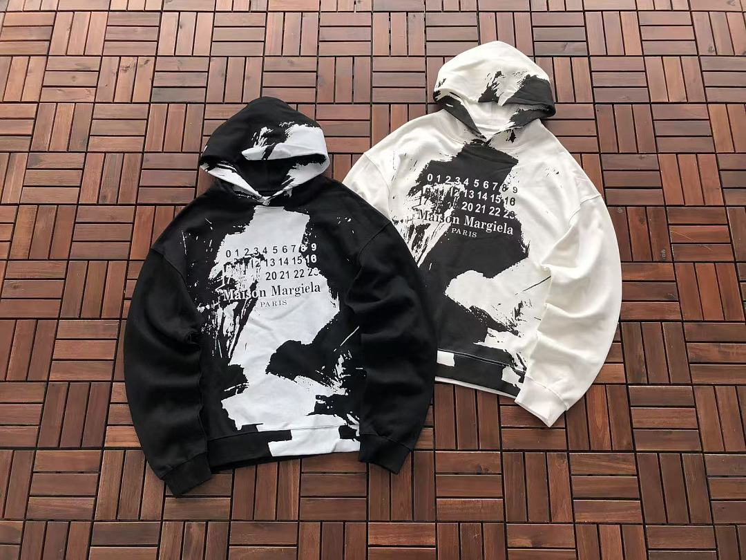 M🔥IS🔥N M🔥R🔥IE🔥A HOODIE