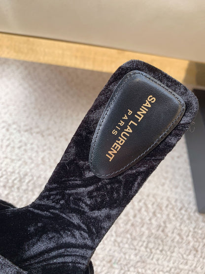 Saint Laurent