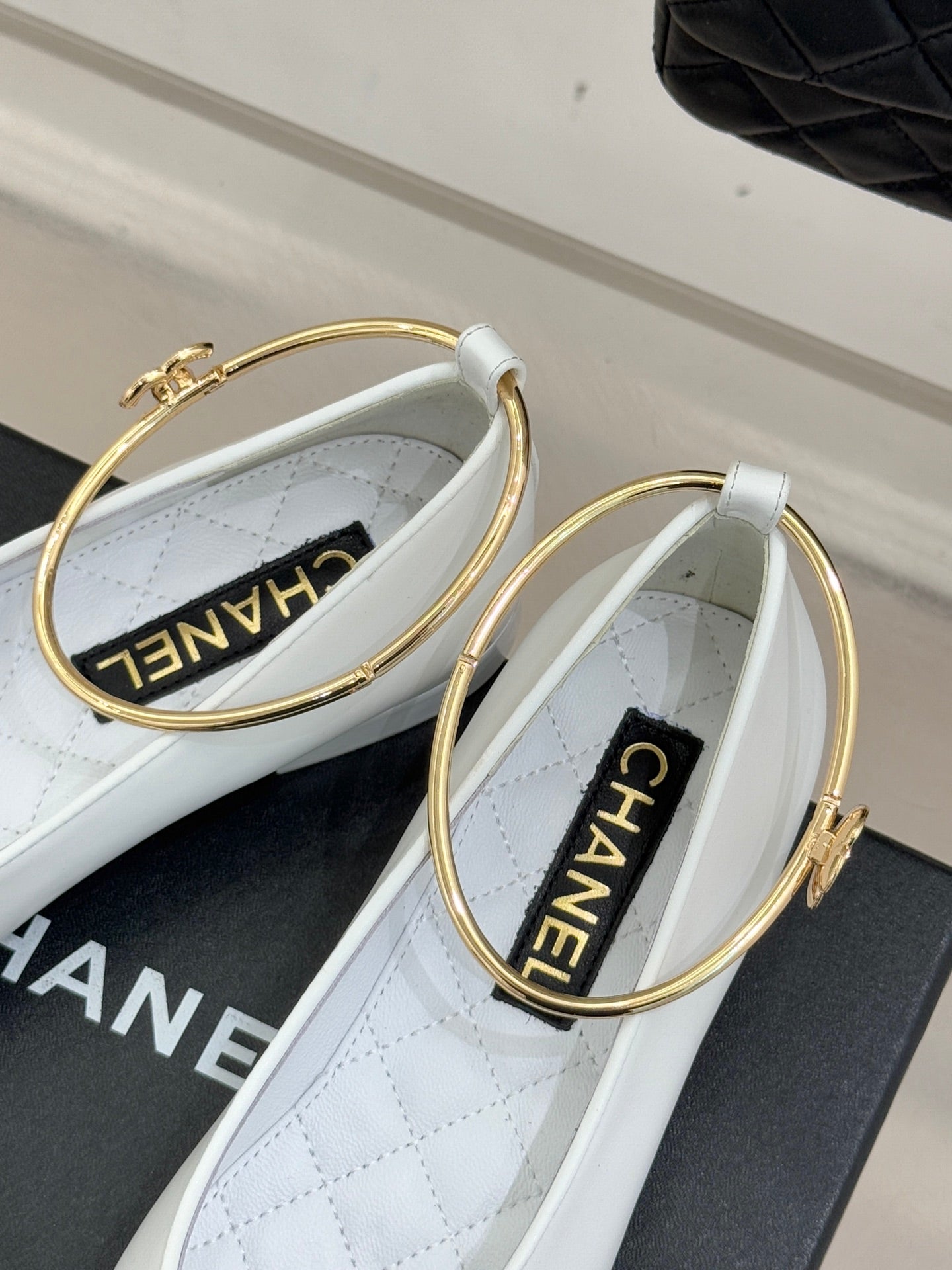 CHANEL