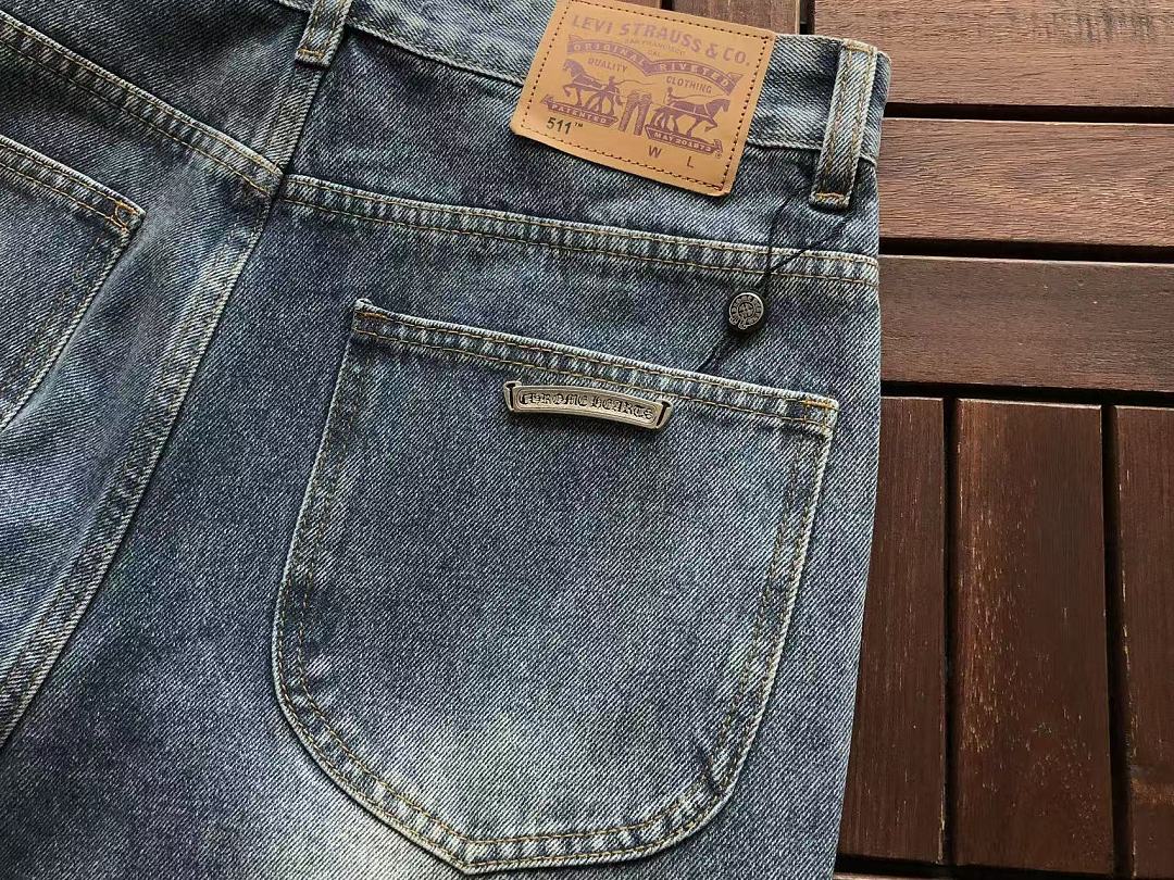 CH🔥OM🔥 HE🔥RTS JEANS