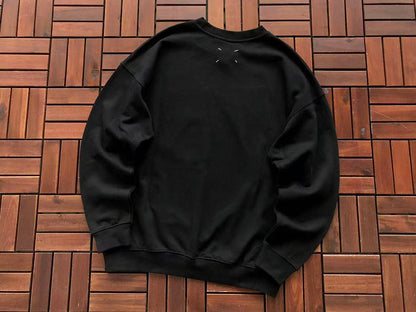 M🔥IS🔥N M🔥R🔥IE🔥A SWEATER