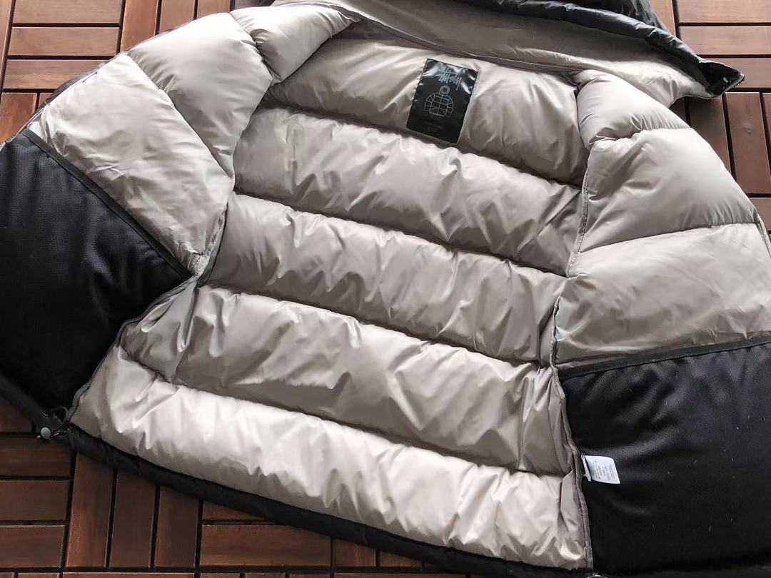 STUSSY DOWN JACKET