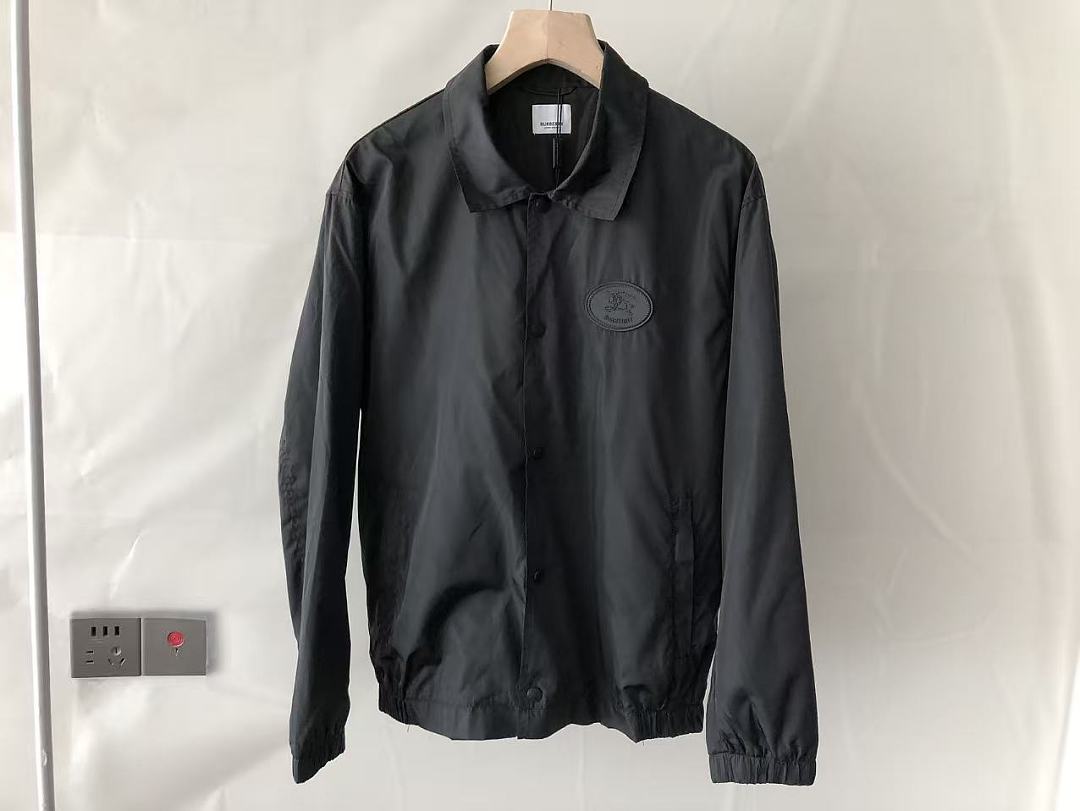 B🔥RB🔥RRY JACKET
