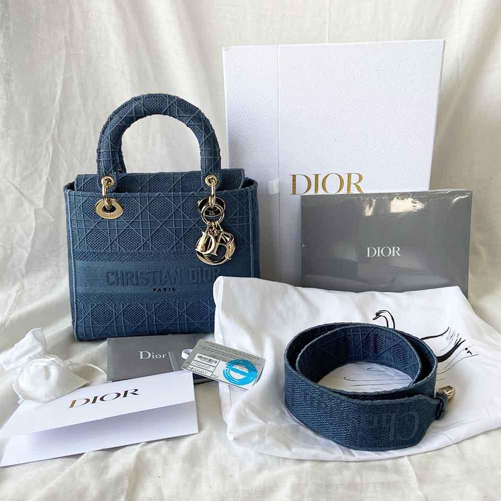 DIOR