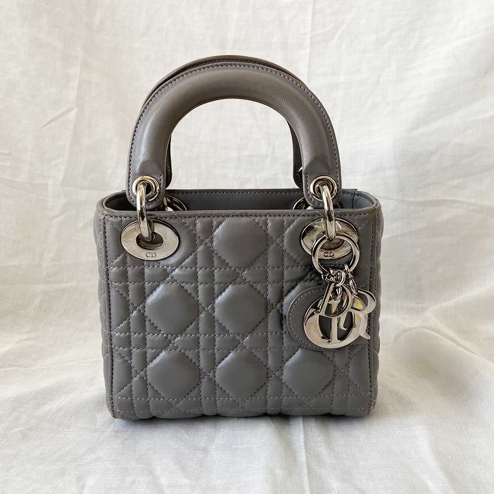 DIOR