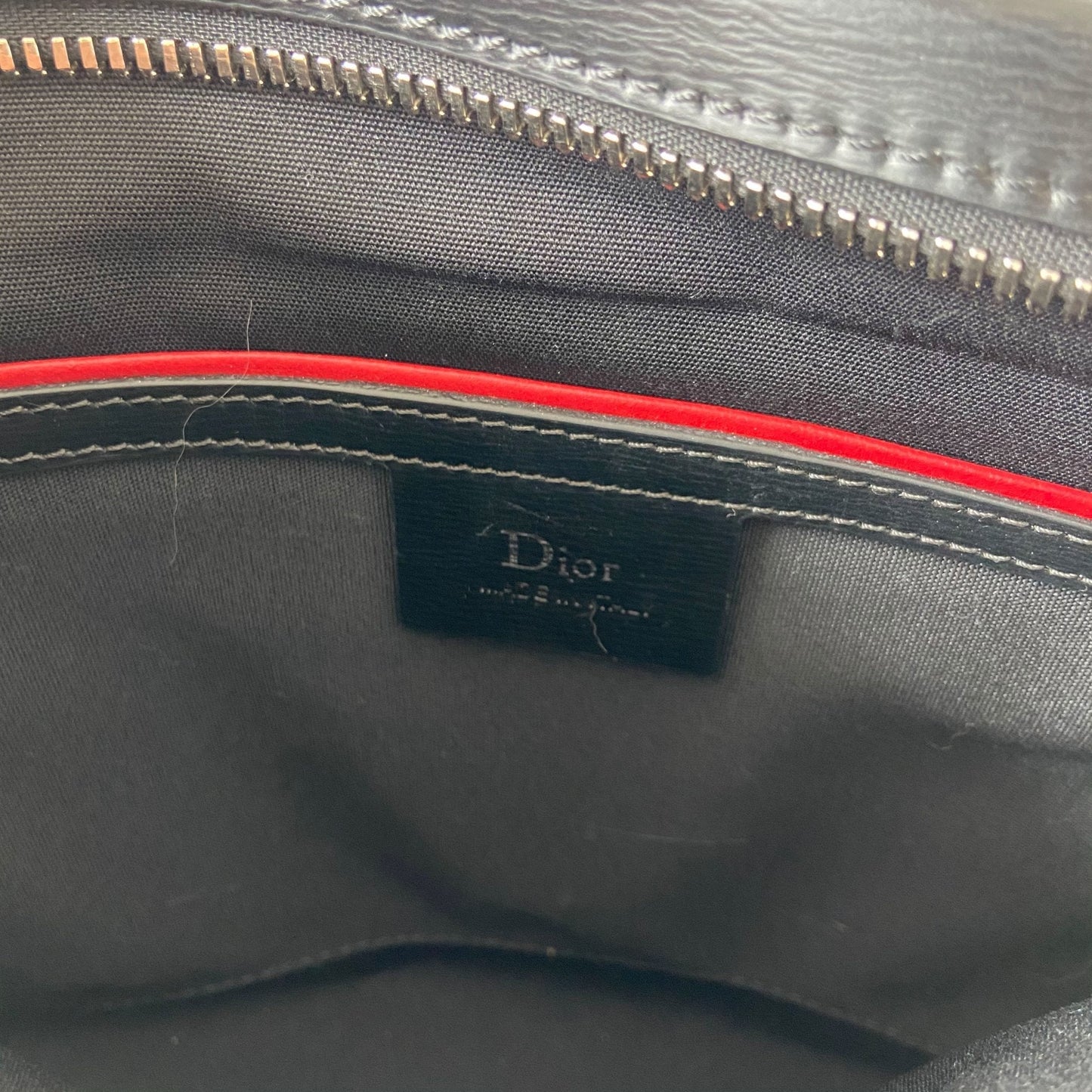 DIOR