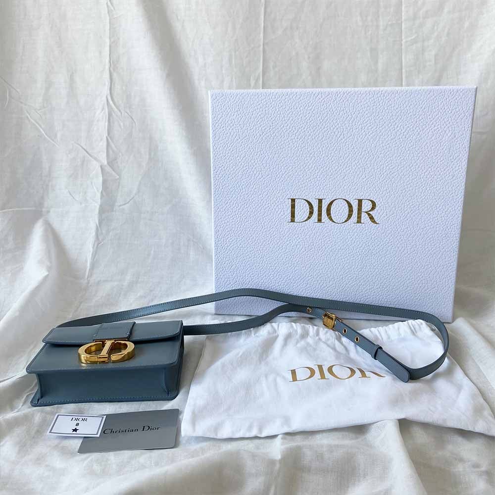 DIOR