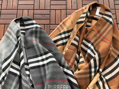 B🔥RB🔥RRY SCARF